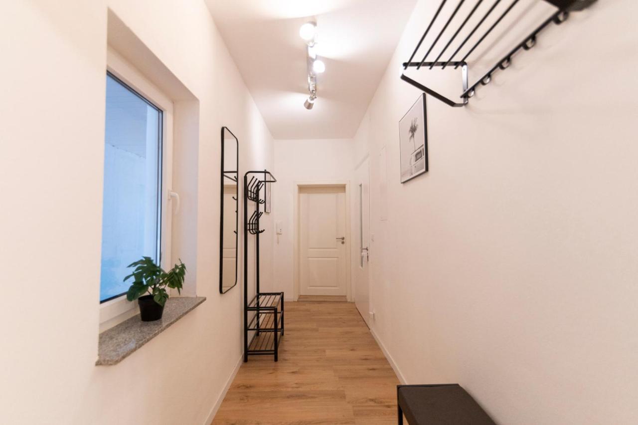 Peter Apartments - Premium Wohnung I 95Qm I 3 Schlafzimmer I Grosses Bad I Kueche I Wohnzimmer I Tv Fulda Esterno foto